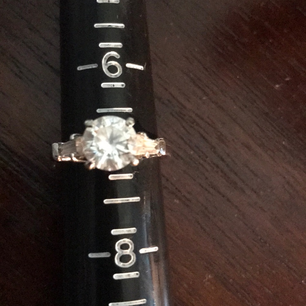 Sterling silver cz ring